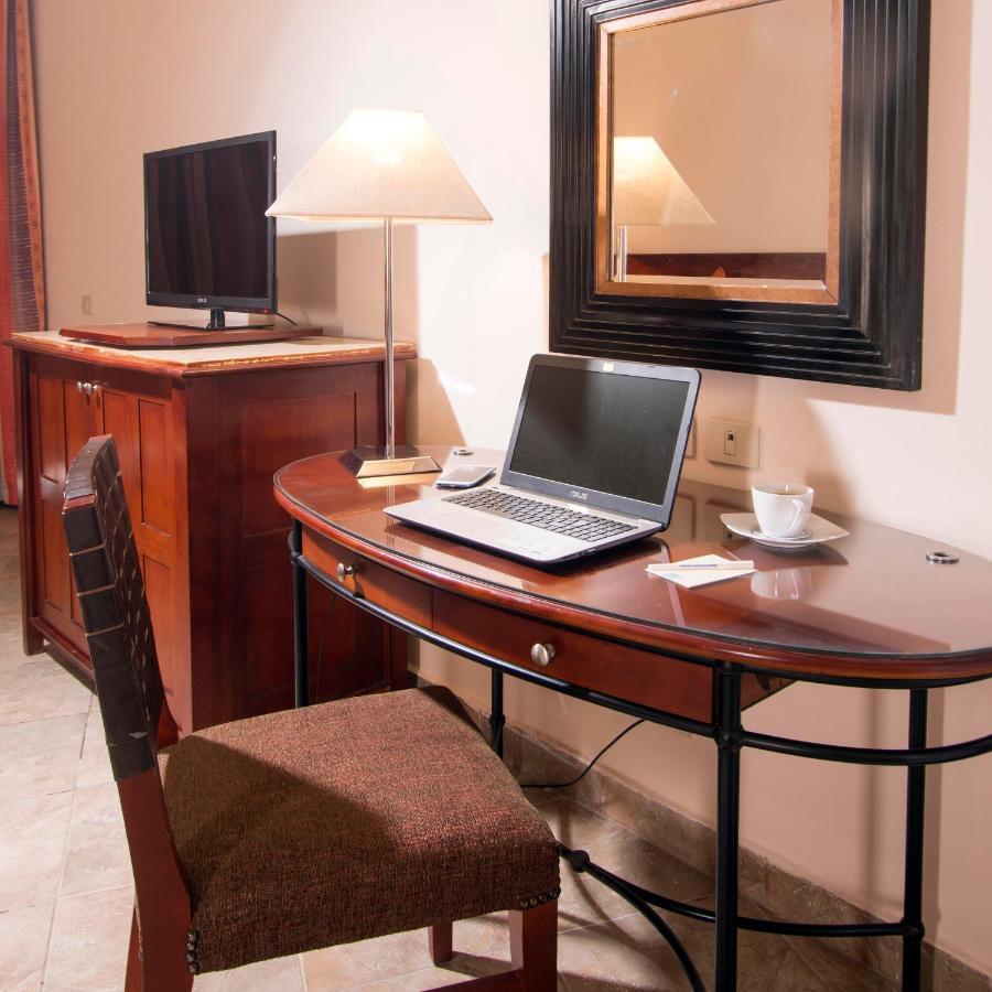 Swiss Inn Plaza Hotel 6th of October City Εξωτερικό φωτογραφία